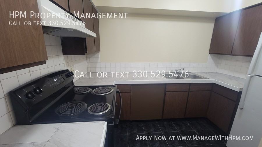 1690 Karg Dr - Photo 6 of 15