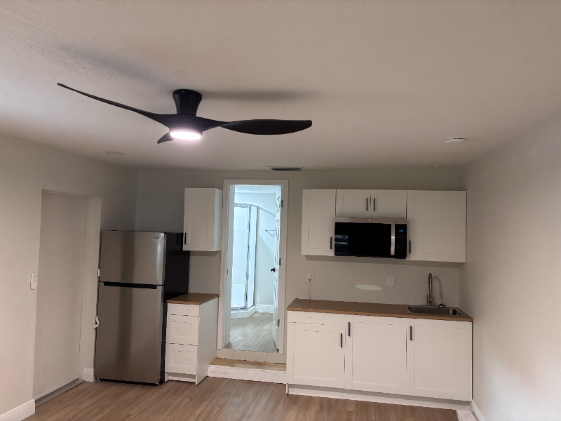 3107 S Park Ave - Photo 2 of 9