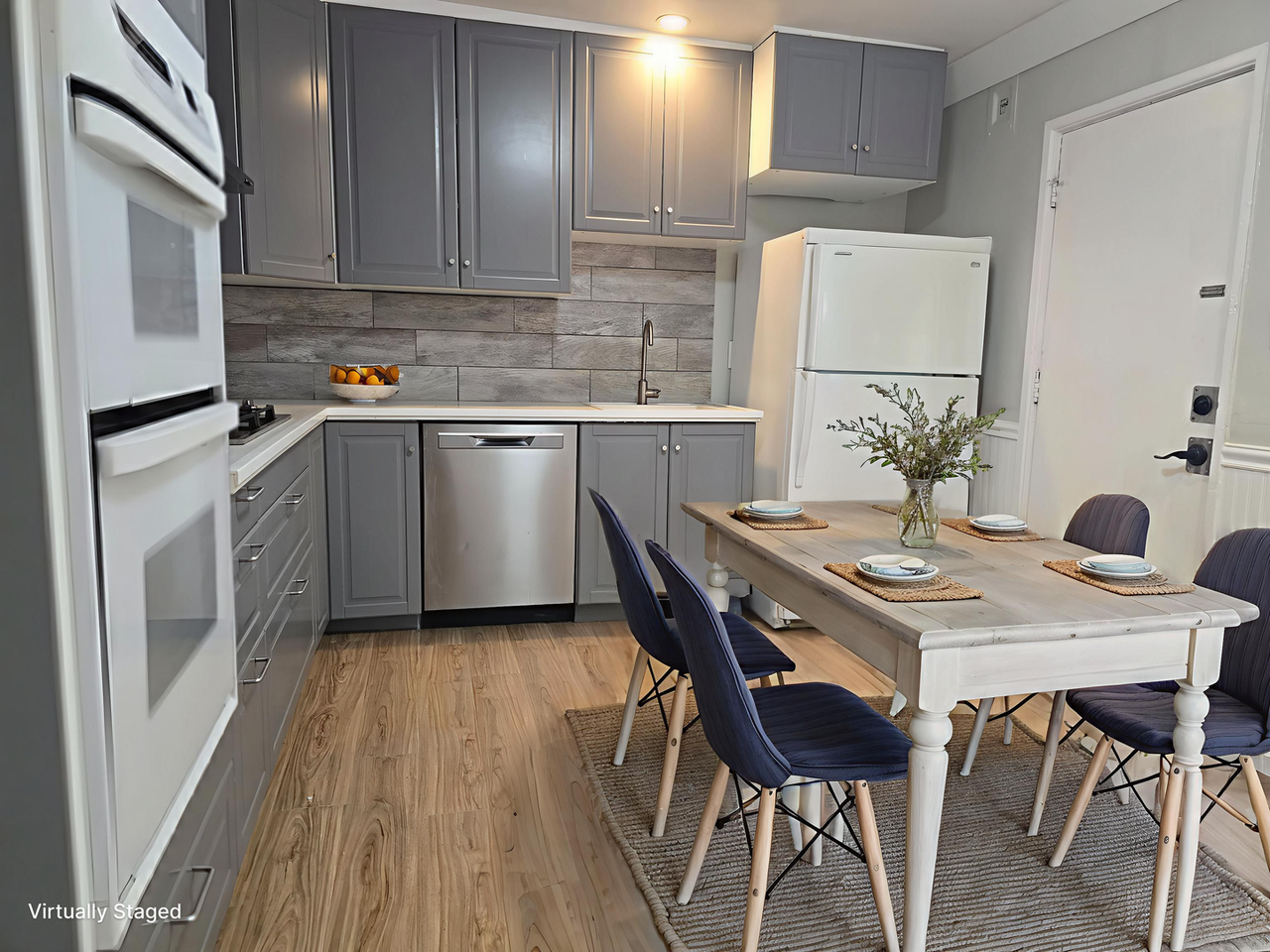 8991 Hoffman Way - Photo 2 of 23