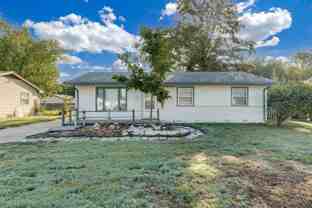 3542 S Bonn Ave - Photo 1 of 1