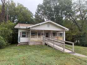 4402 Immanuel St - Photo 1 of 1