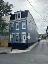 822 W Walnut St #3 - Photo 1 of 1