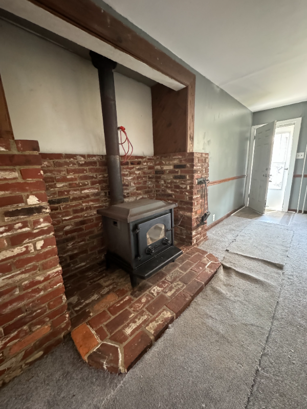 908 Church St - Photo 3 of 14