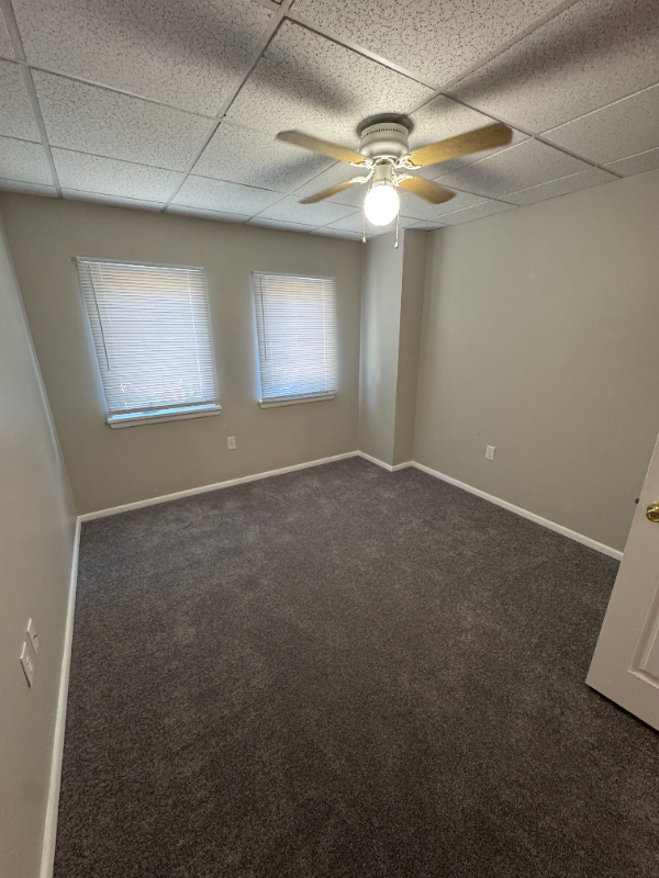 431 Iroquois Street - Photo 7 of 9