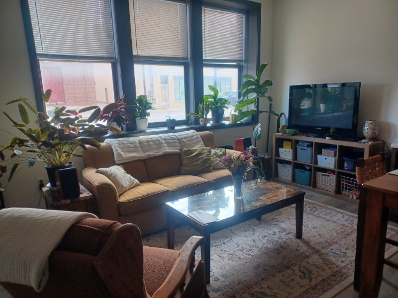 309 S Jefferson Ave #110 - Photo 2 of 9