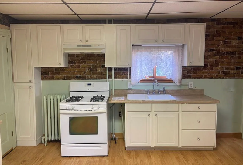 716 Coleman Ave - Photo 6 of 14