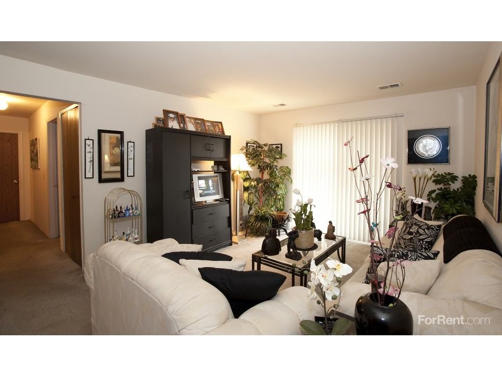 Wilderness Park Apts - Photo 3 of 19