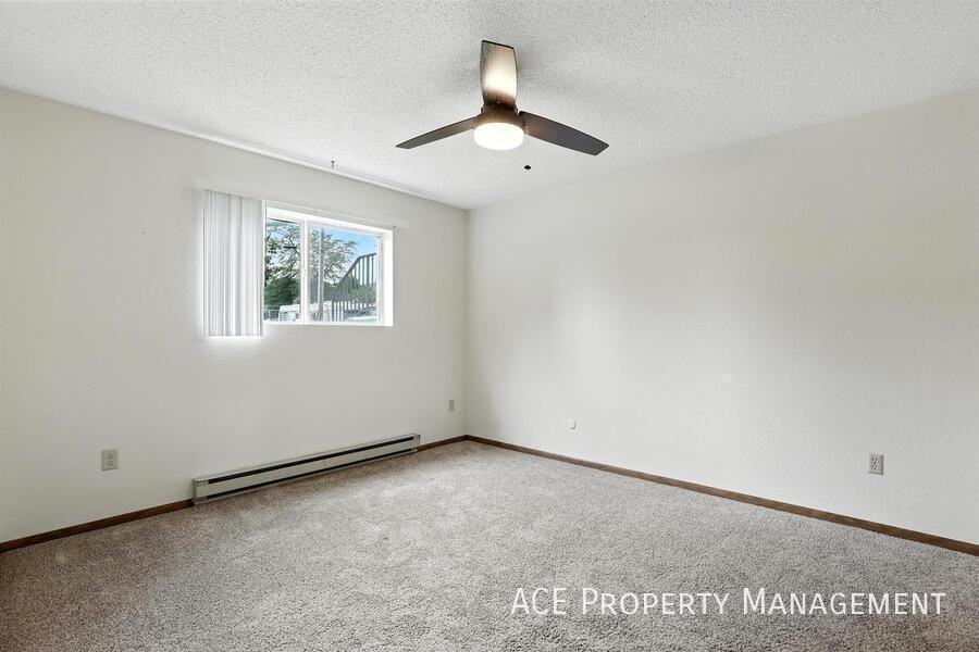 701 Dakota Dr #103 - Photo 7 of 11