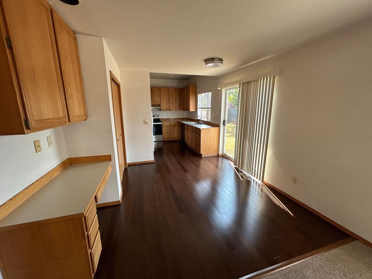 5508 64th Pl Ne - Photo 6 of 26