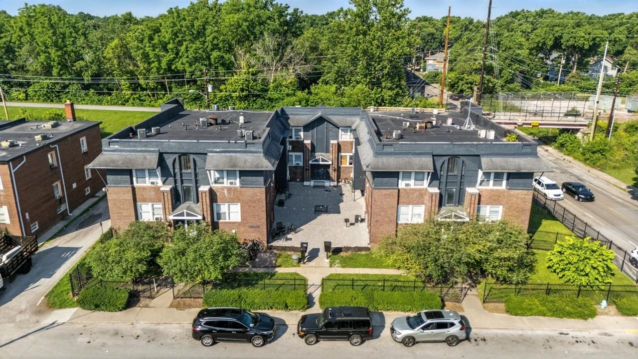 Balsam Avenue Apartments - Photo 7 of 30