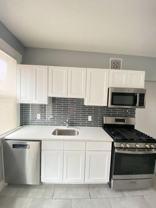 506 Ferry - Photo 1 of 1