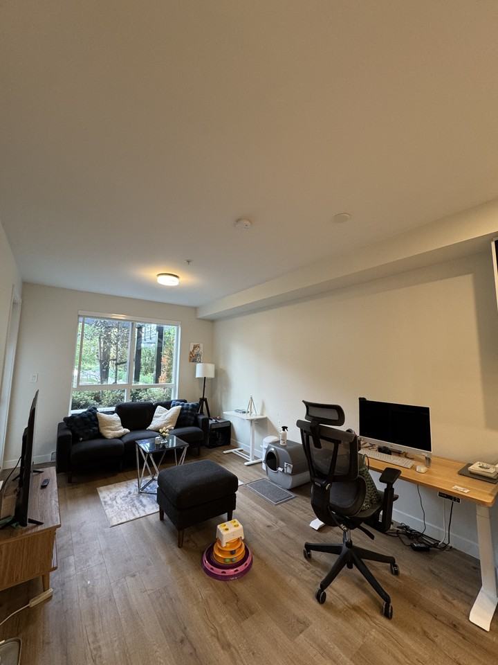 8117 200A Street #20* - Photo 4 of 12