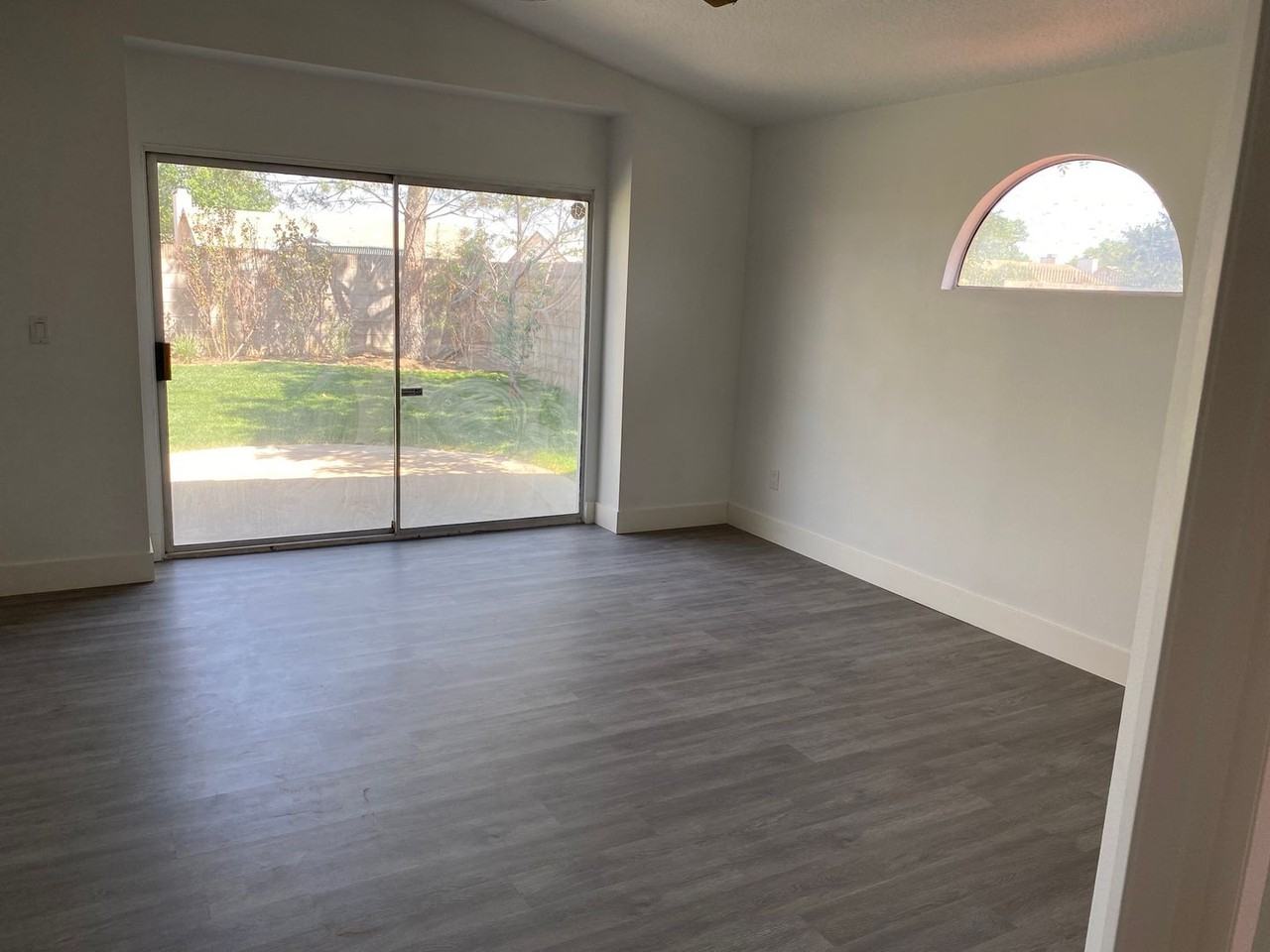 44754 Cerisa St - Photo 4 of 14