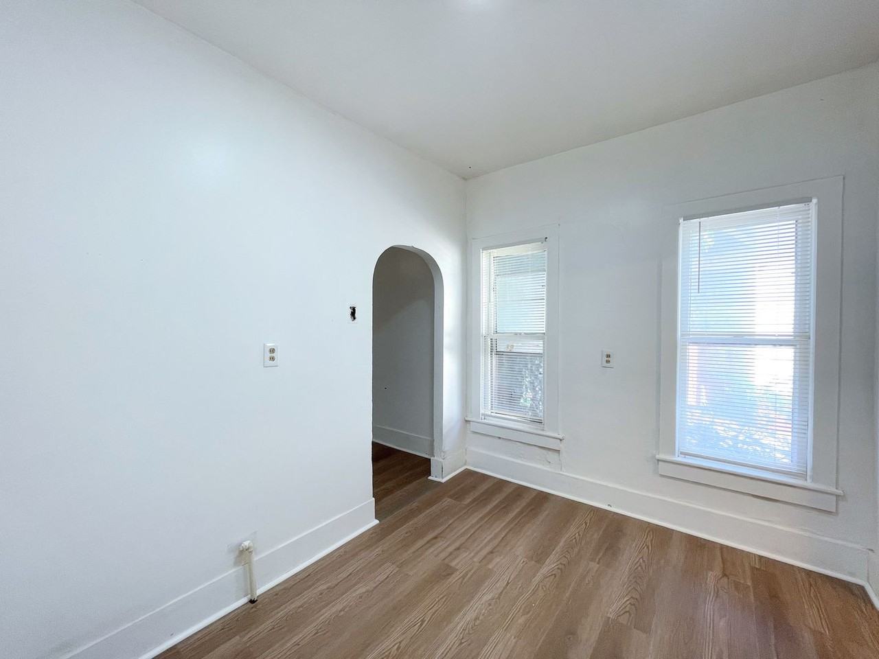 315 W 7th Ave - Photo 7 of 11