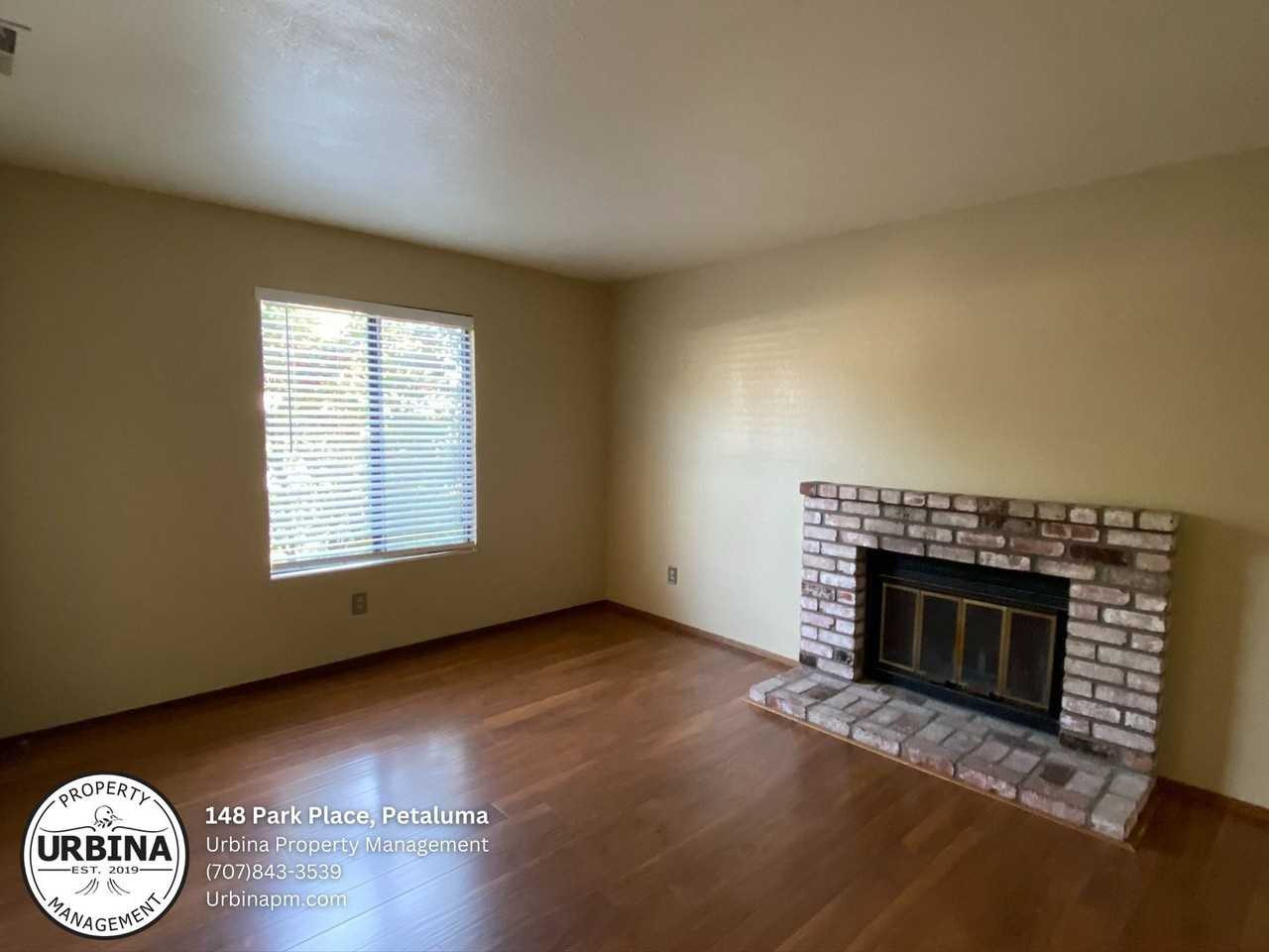 148 Park Place Dr - Photo 2 of 17