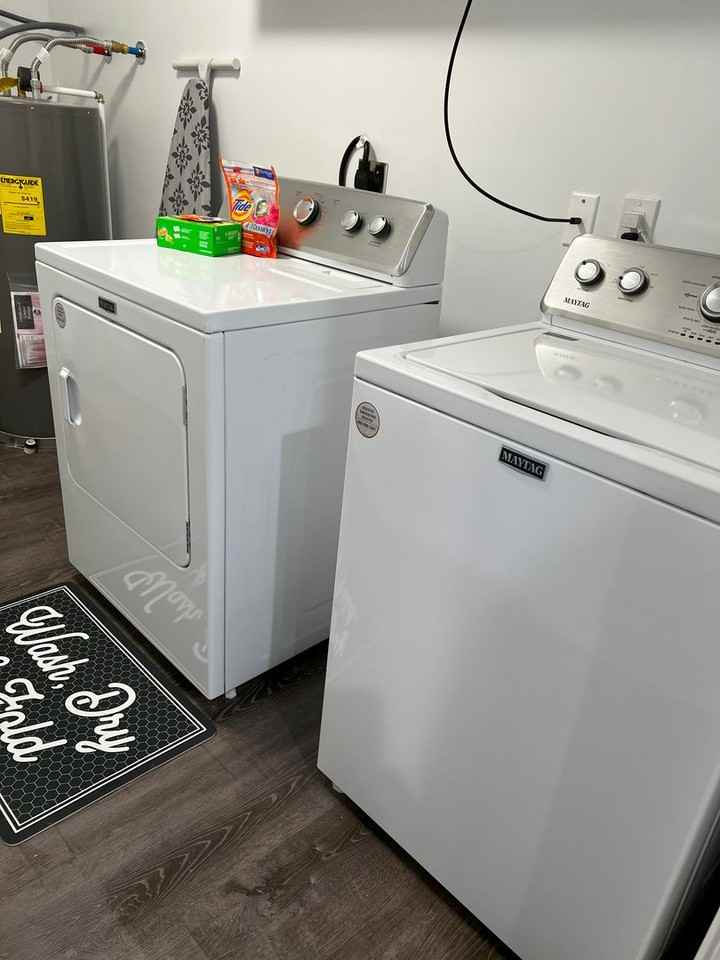 956 Olympia Dr - Photo 6 of 50