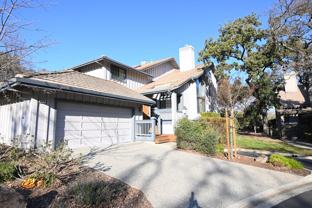5976 Post Oak Cir - Photo 1 of 1