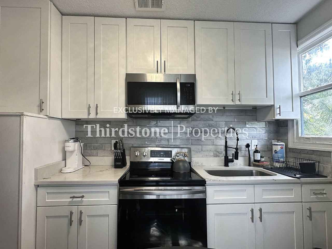 2508 Gilmore Street - Photo 6 of 26