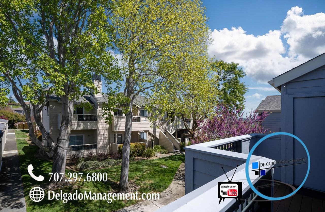 1201 Glen Cove Parkway #1715 - Photo 2 of 17