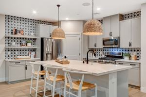 featured image of 3209 Vittoria Ave