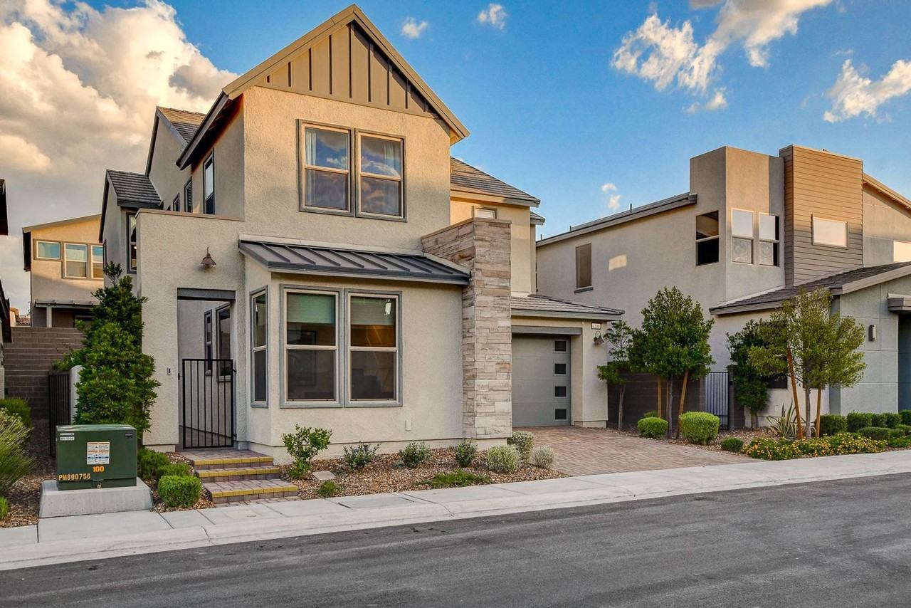 3209 Vittoria Ave - Photo 6 of 50