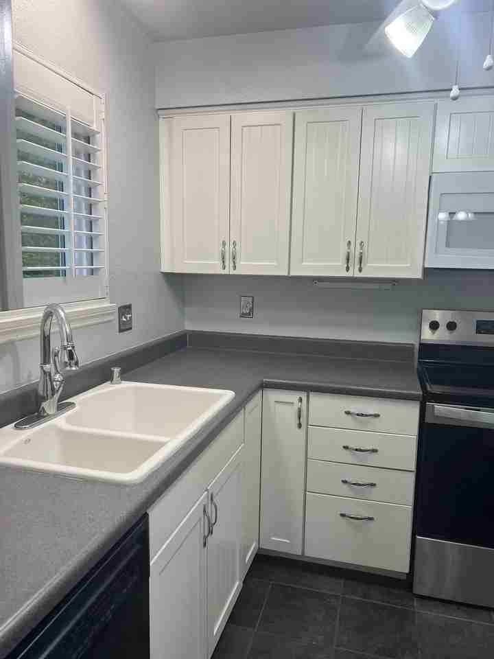 4402 Shearwater Way - Photo 4 of 29