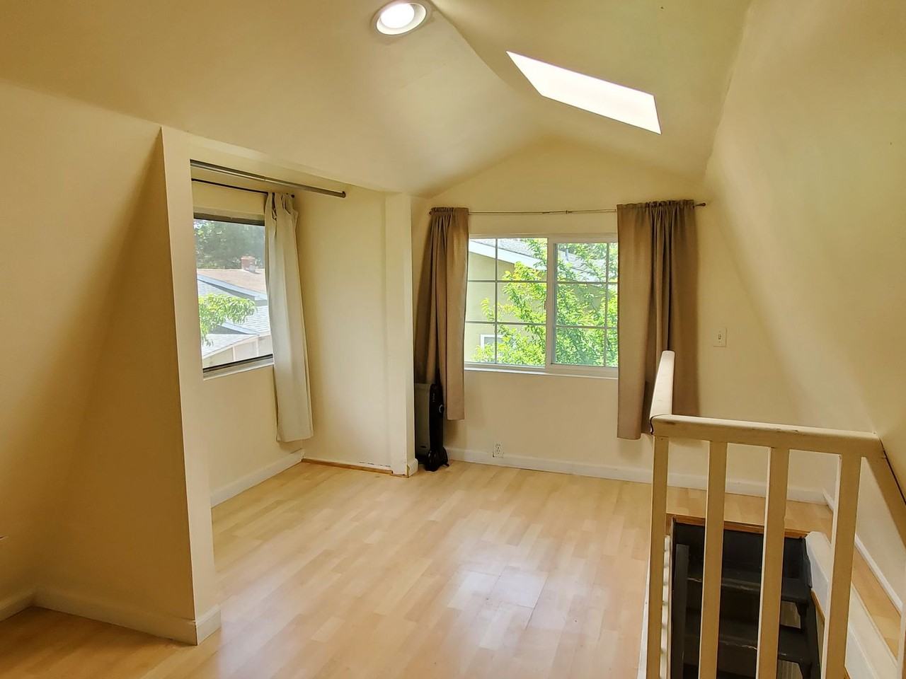 273 Mountain View Ave #1BD - Photo 4 of 4