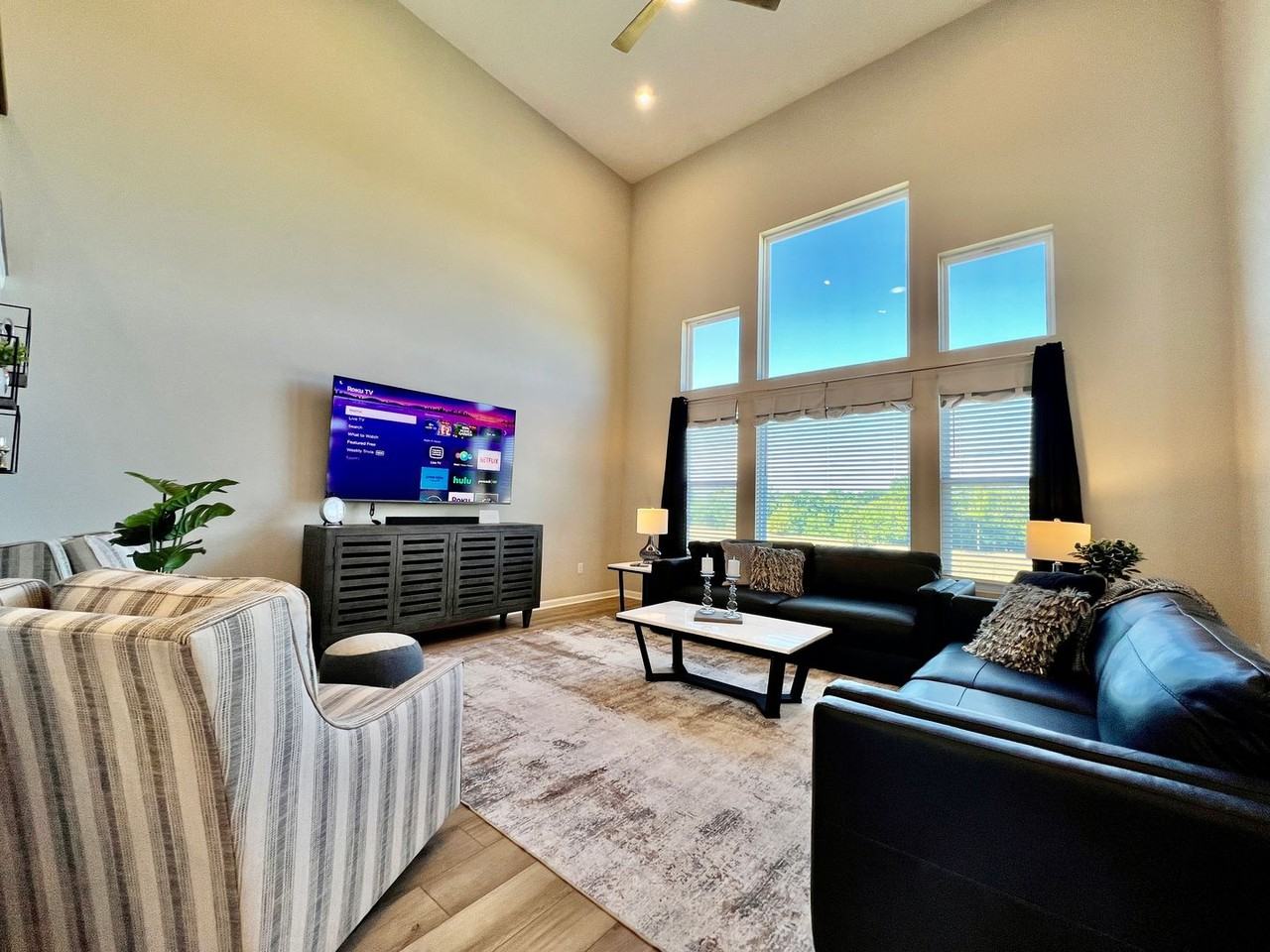 1825 Archerfield Pl - Photo 6 of 46