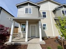 1420 Se Hankel St - Photo 1 of 1