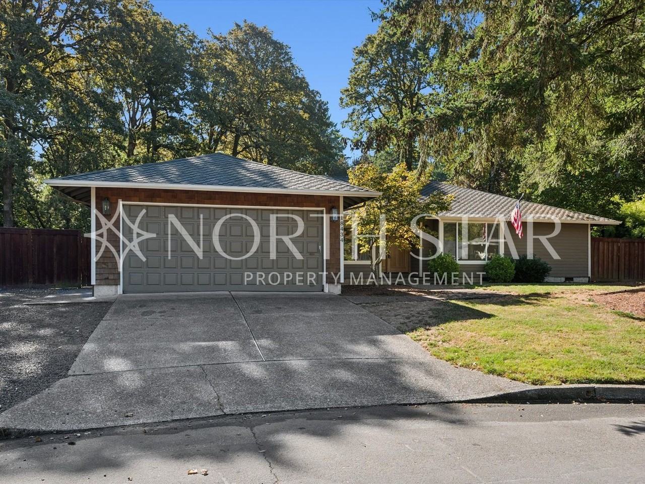 18434 Sandpiper Cir - Photo 2 of 37