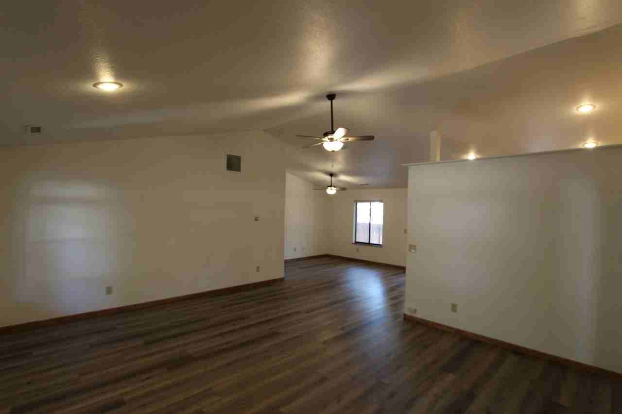 3643 S Cheryl Dr - Photo 7 of 29