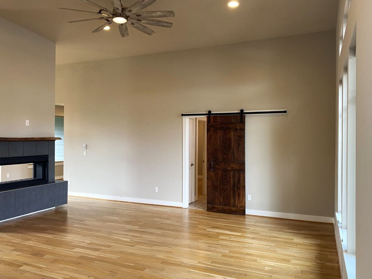 160 Blue Heron Ct - Photo 2 of 24