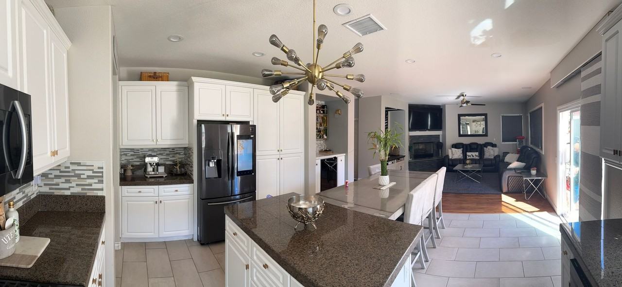 1988 Clemens Pl - Photo 2 of 14