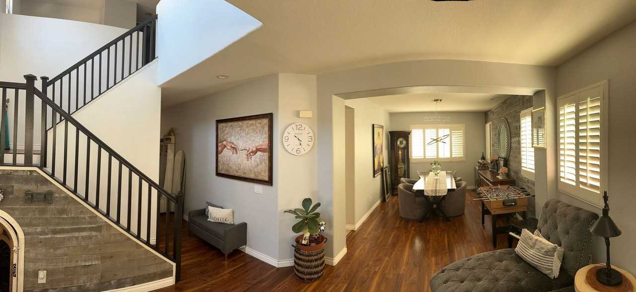 1988 Clemens Pl - Photo 5 of 14