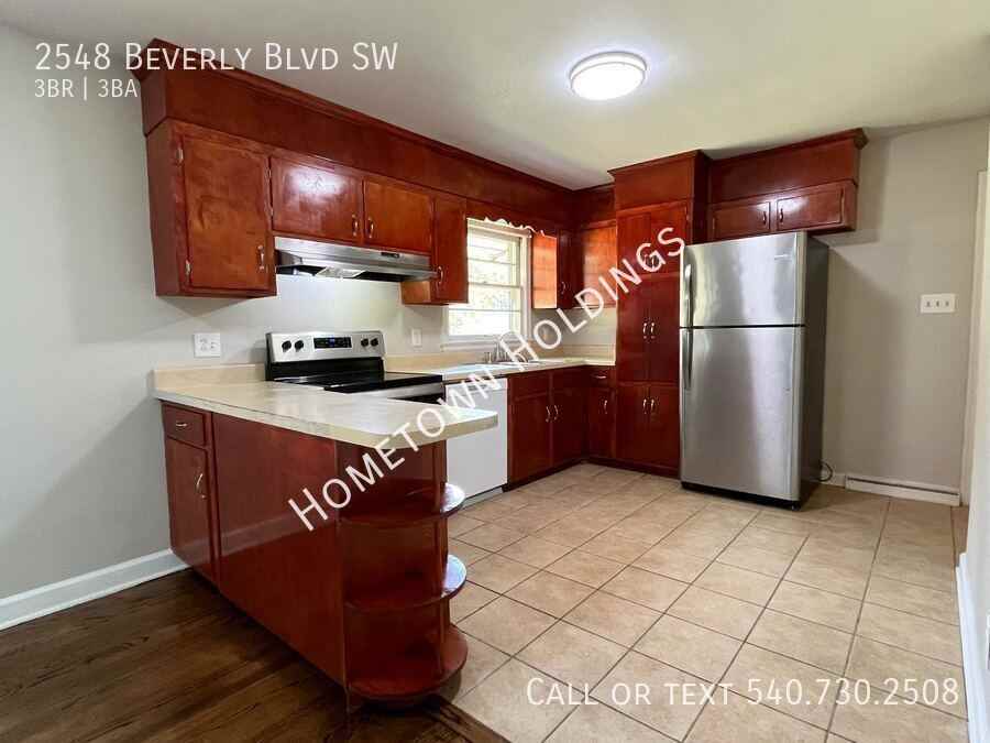 2548 Beverly Blvd Sw - Photo 5 of 19