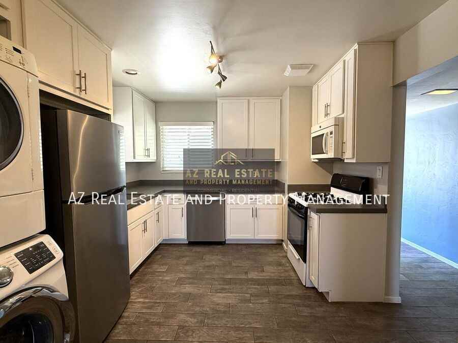 1725 S Farmer Ave - Photo 7 of 35