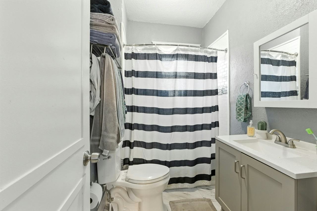 3516 Flora Avenue - Photo 6 of 15