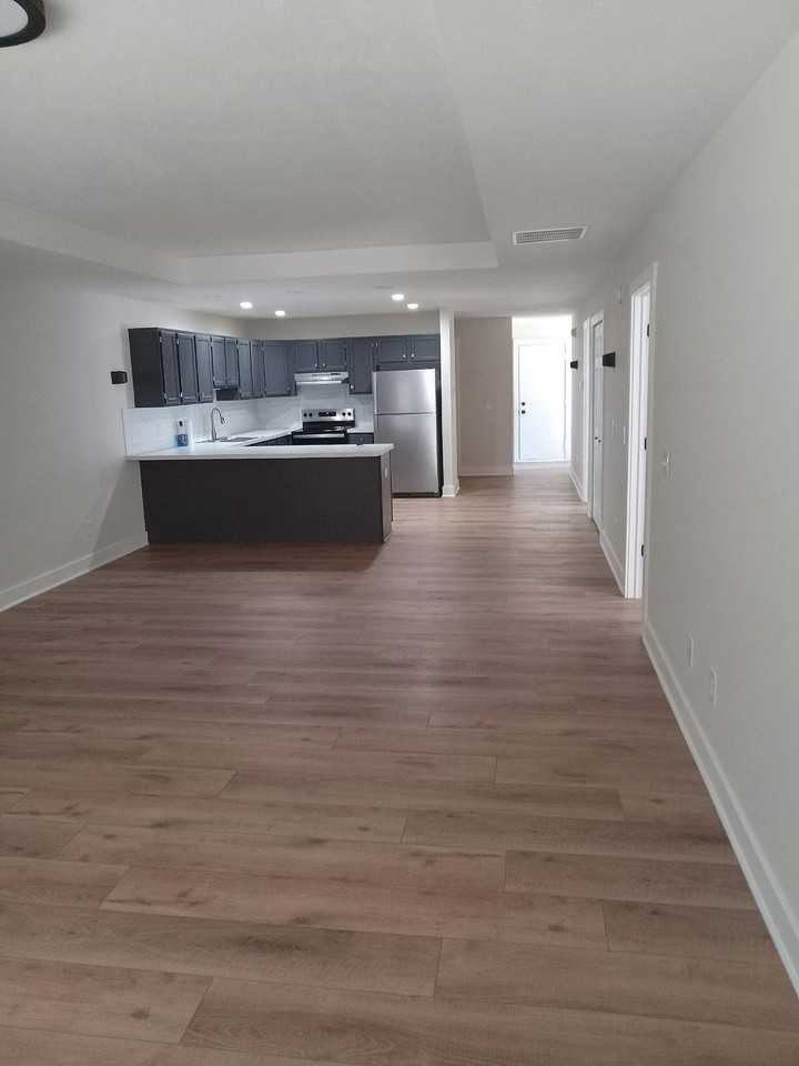 332 Westberry Circle - Photo 3 of 8