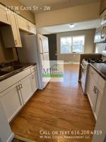 featured image of 217 W Cass St #2W