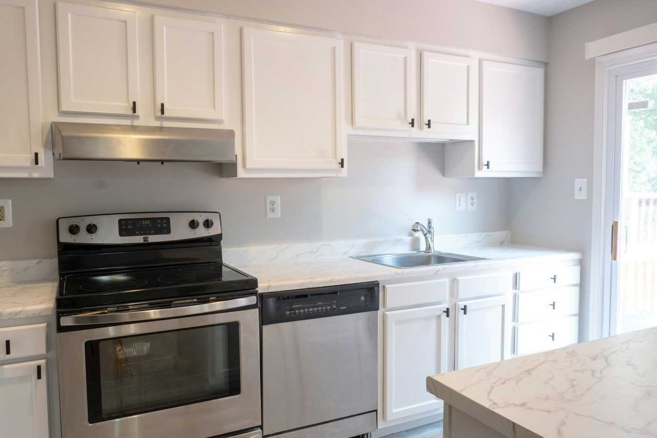 2751 Sweet Clover Court - Photo 6 of 12