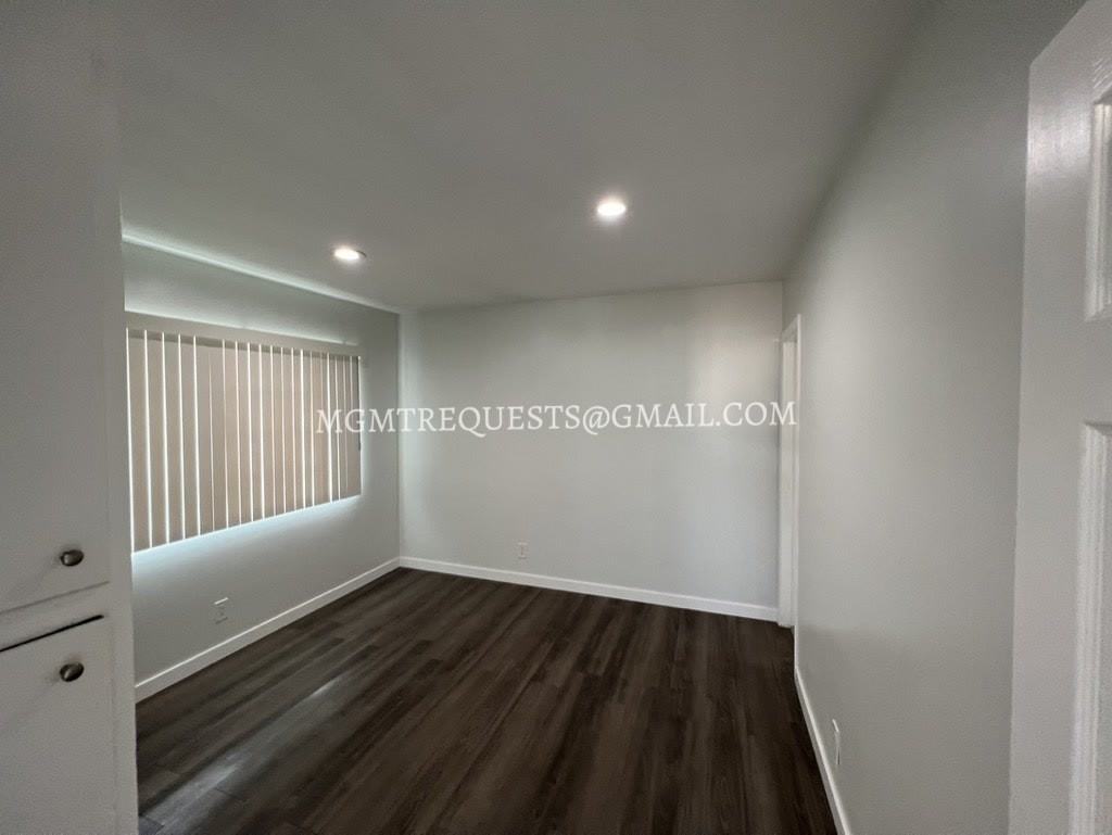 607 East Walnut Street, Unit 7 - Photo 5 of 7