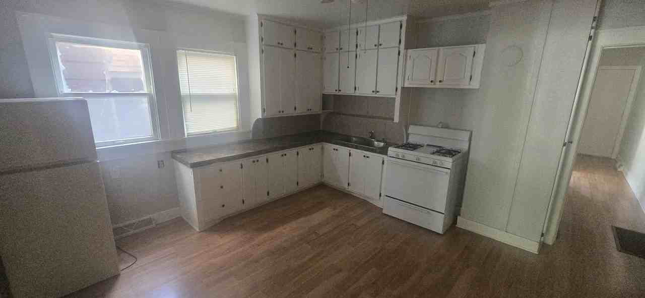 118 South B Street, Unit 1 - Photo 3 of 5