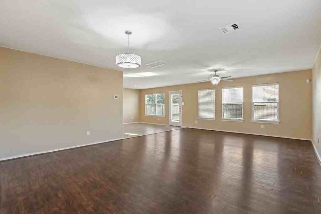 2002 Collins Rose Court - Photo 5 of 11