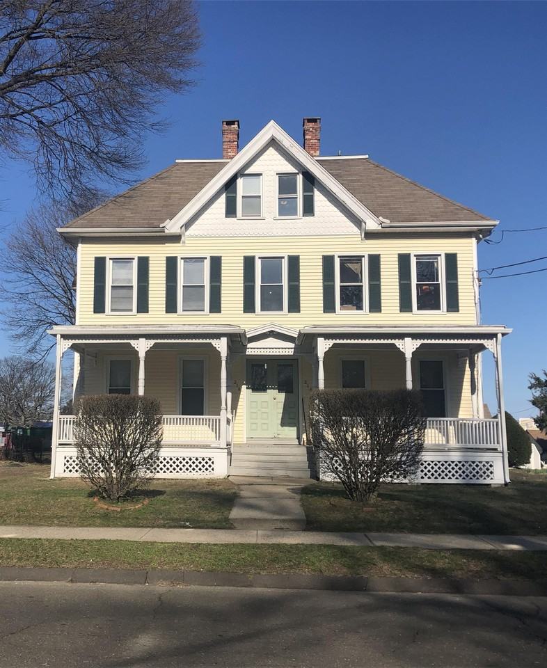 Inn at Stratford - Photo 7 of 10