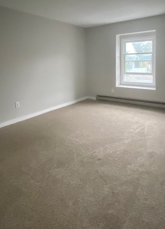 504 Main Street-Beehive 2 - Photo 3 of 4