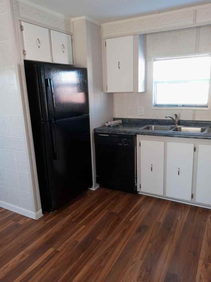 Central Avenue MHC - Photo 2 of 32