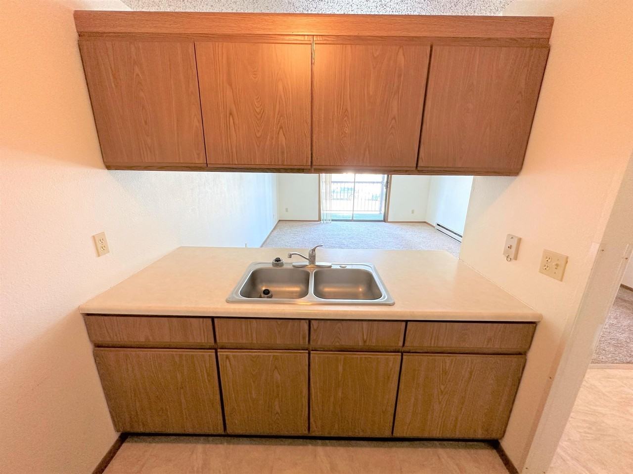 307 11th Ave NW - Photo 3 of 32