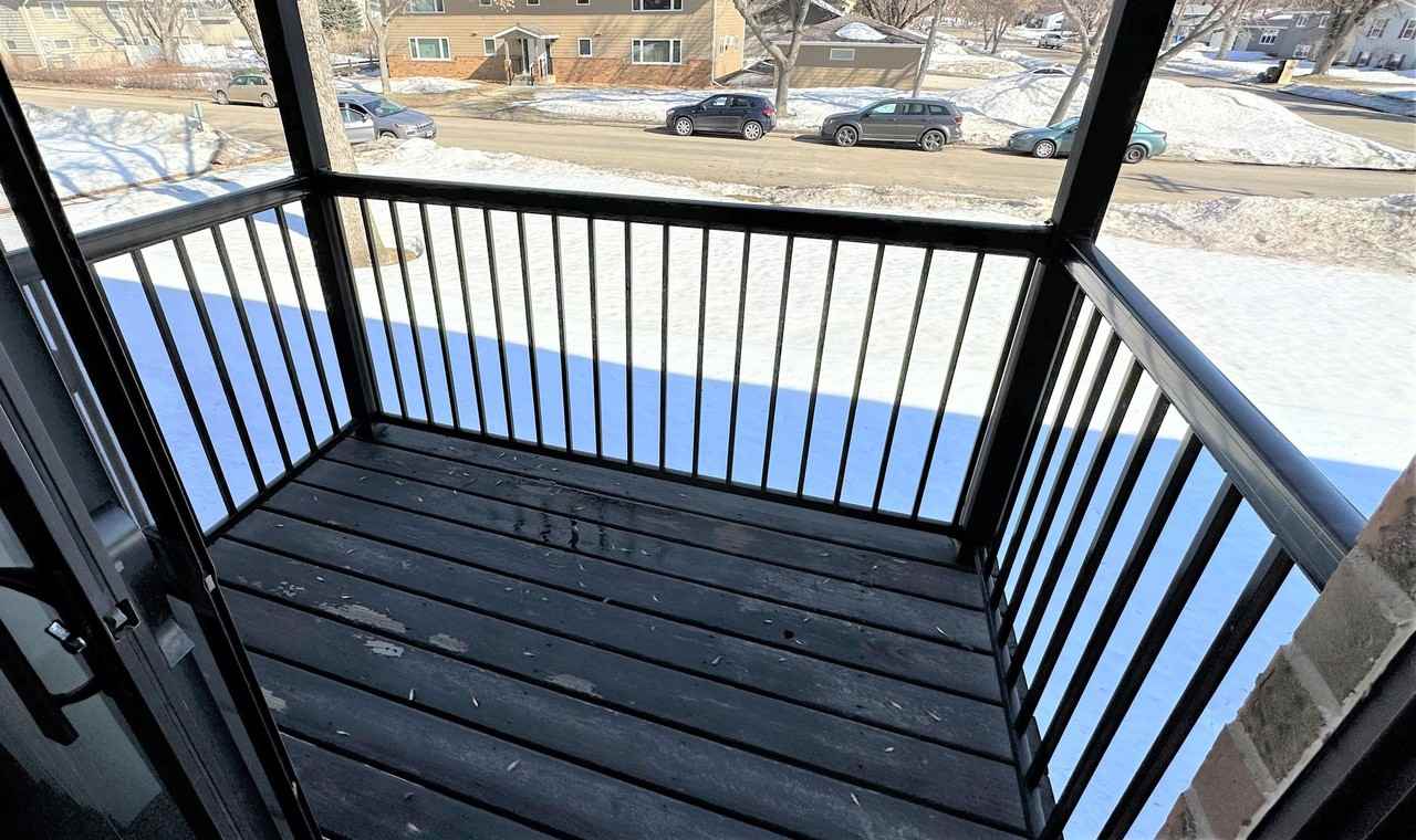 307 11th Ave NW - Photo 7 of 32