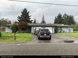 featured image of 13924 6th Ave E