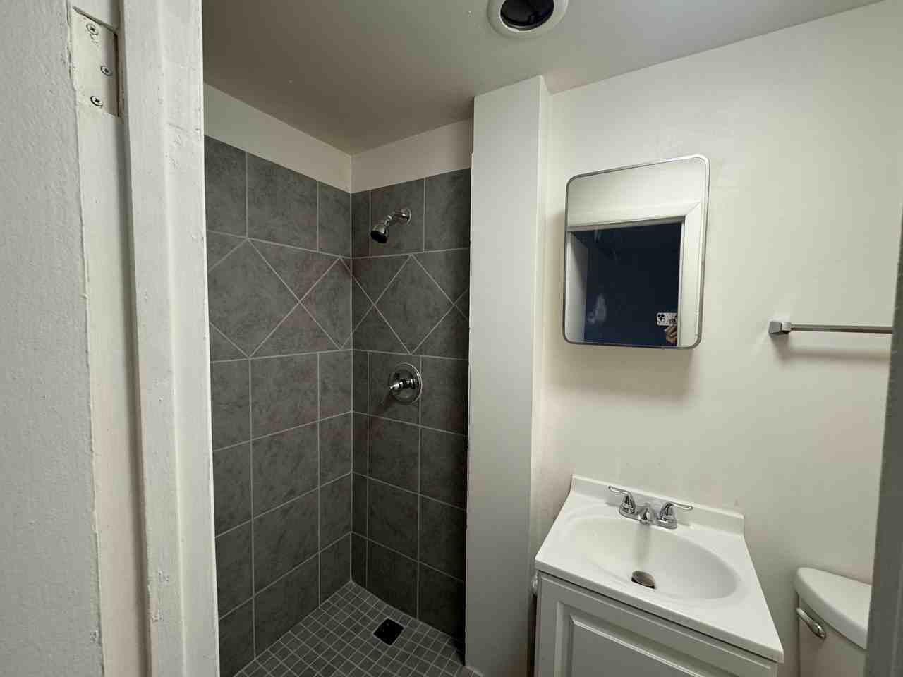 1401 Main Street - Photo 5 of 18